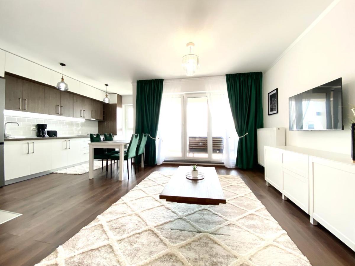 Appartamento Stylish Retreat With A View In Coresi-qualis